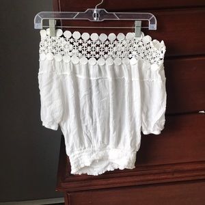 Shinestar white detailed off the shoulder top